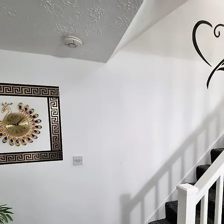 *5Sm* Setup For Your Most Relaxed & Amazing Stay + Free Parking + Free Fast Wifi * Morley  Exterior photo