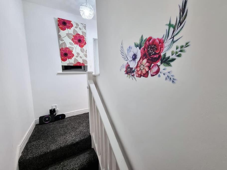 *5sm* Setup For Your Relaxed & Amazing + Free Parking + Free Fast Wifi * Holiday home *